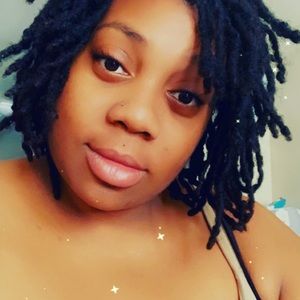 Meet your Posher, Daneisha